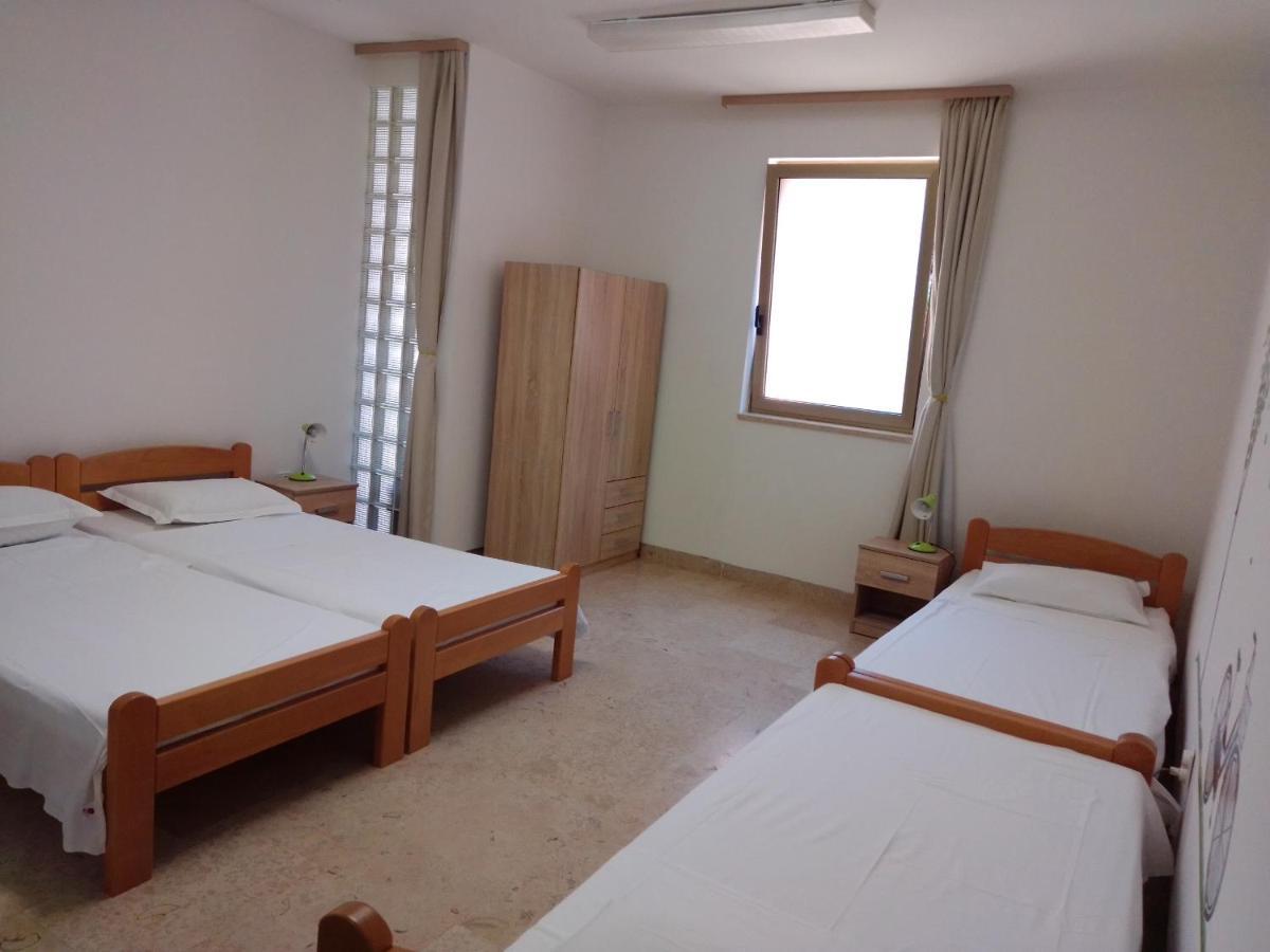 Apartman Sendi Πούλα Εξωτερικό φωτογραφία